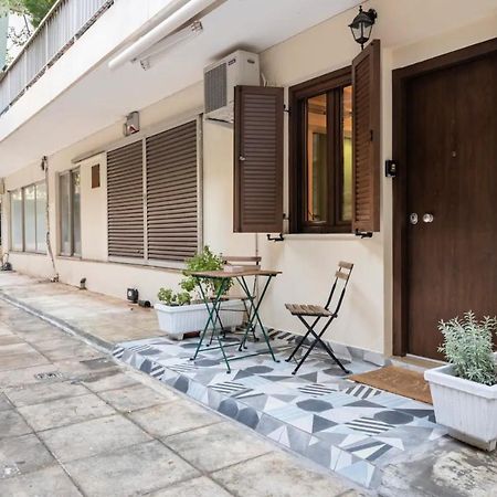 Cute Tiny Apartment In The Heart Of Flisvos Athens Luaran gambar