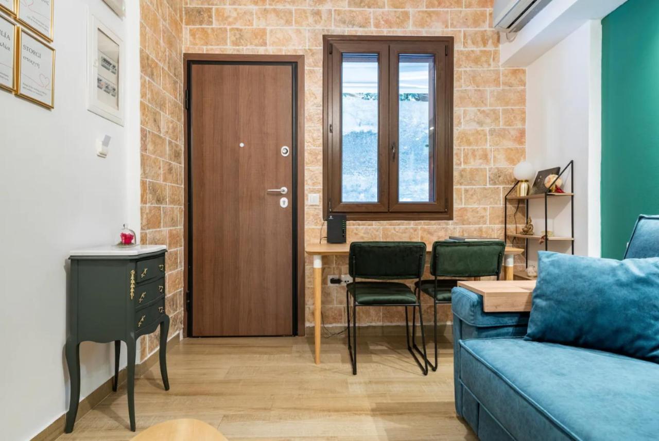 Cute Tiny Apartment In The Heart Of Flisvos Athens Luaran gambar