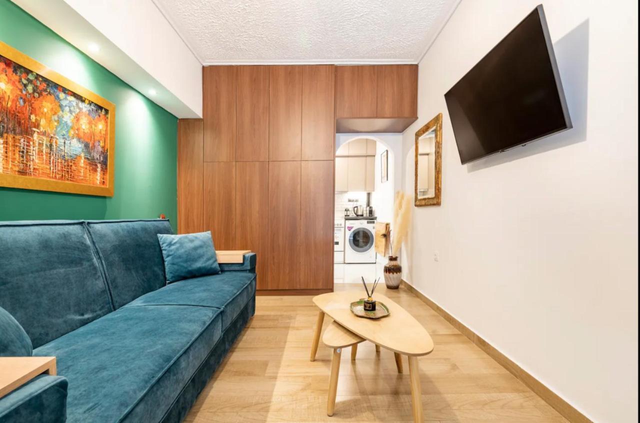 Cute Tiny Apartment In The Heart Of Flisvos Athens Luaran gambar