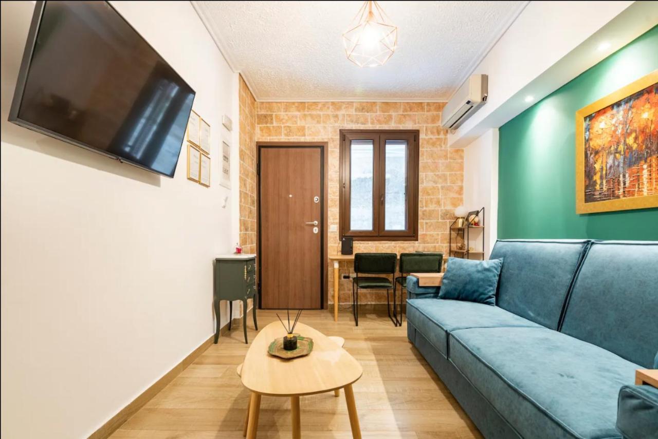 Cute Tiny Apartment In The Heart Of Flisvos Athens Luaran gambar