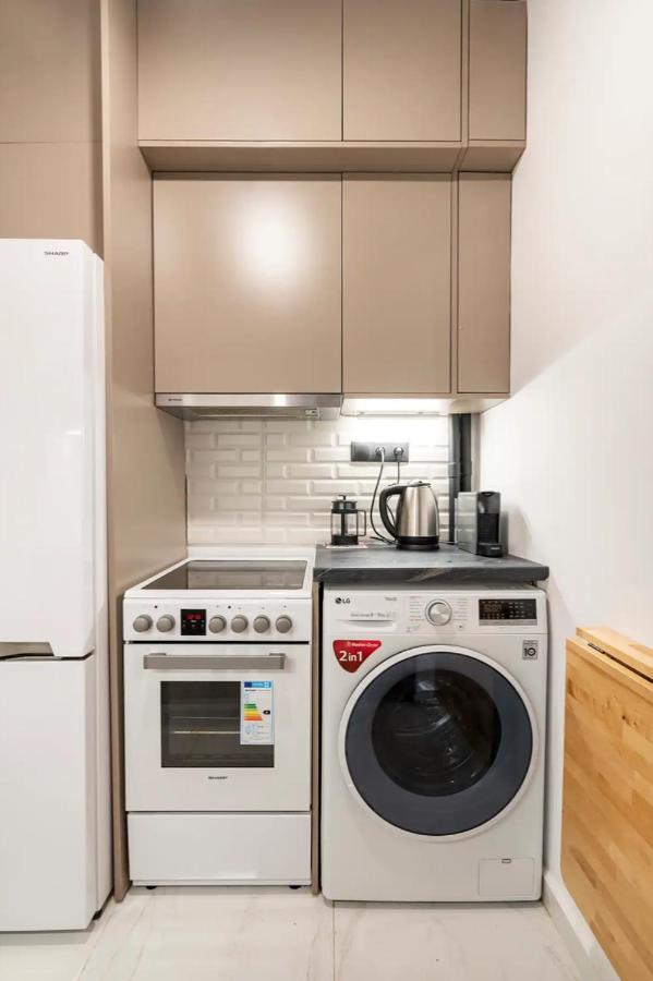 Cute Tiny Apartment In The Heart Of Flisvos Athens Luaran gambar